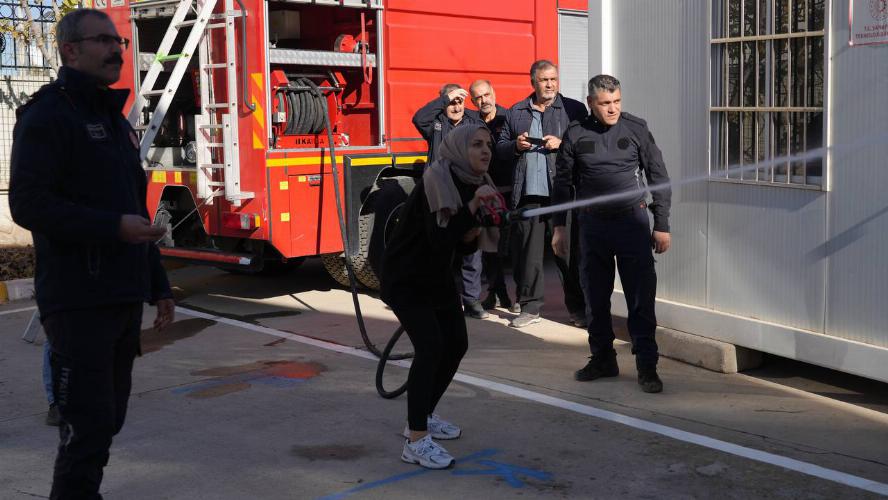 Adıyaman Belediyesi itfaiyeci alımı parkur sınavında büyük heyecan   