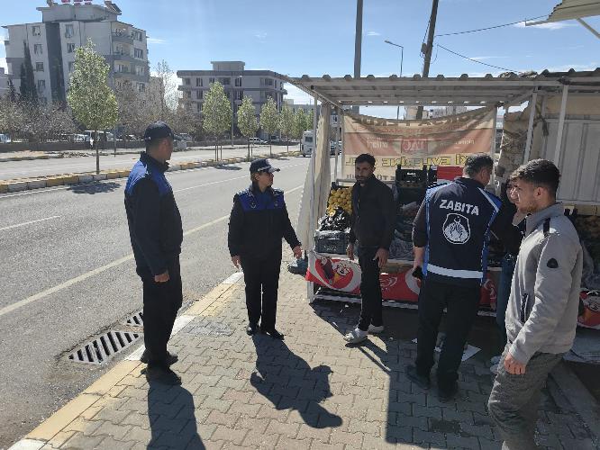 Adıyaman Belediyemizden kaldırım işgaline sıkı denetim   