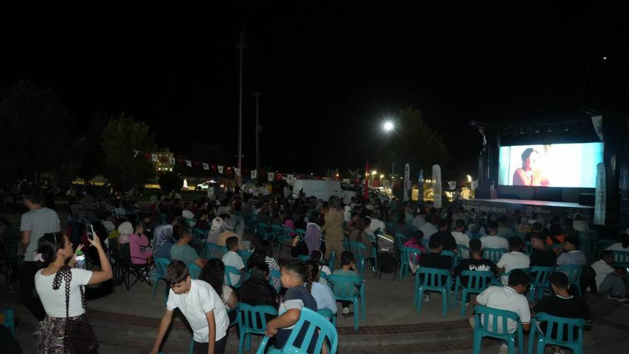 Adıyaman’da Açık Hava Sineması Keyfi