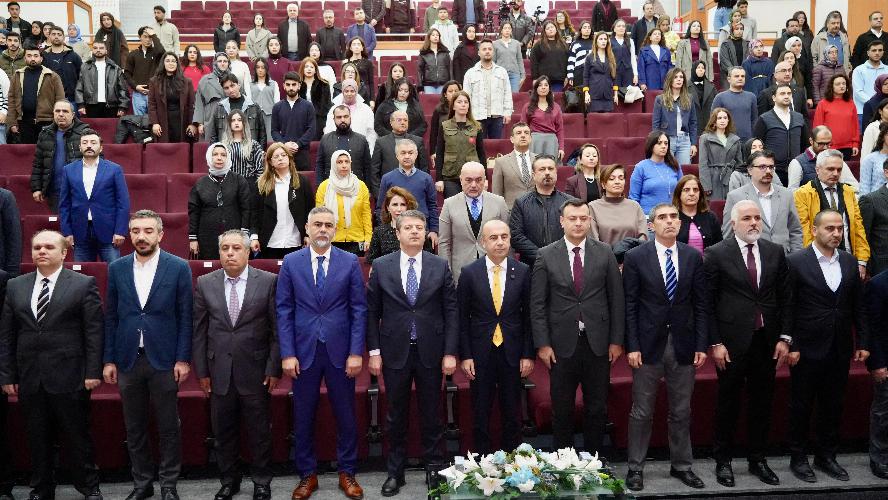 ‘Adıyaman’ı Geleceğe Hazırlamak’ temalı İklim Değişikliği Çalıştayı düzenlendi   