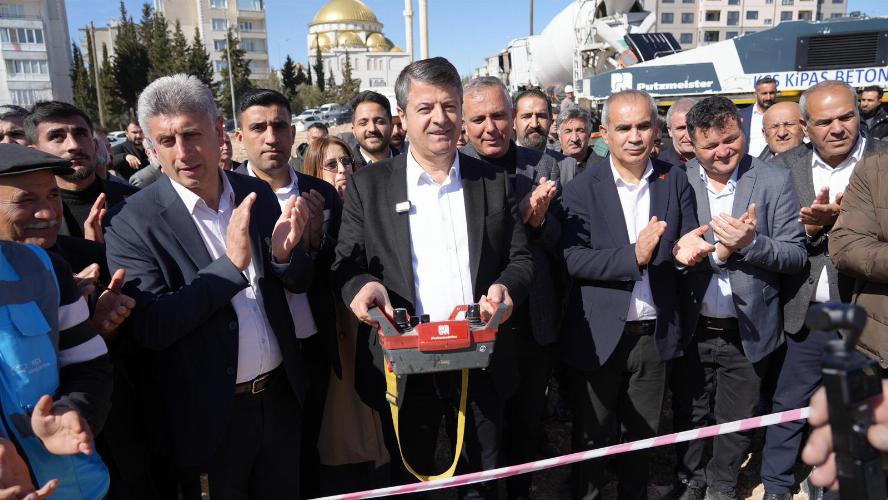 Başkanımız Tutdere’den dev hizmet hamlesi: 8 günde 2 açılış ve 3 temel atma   