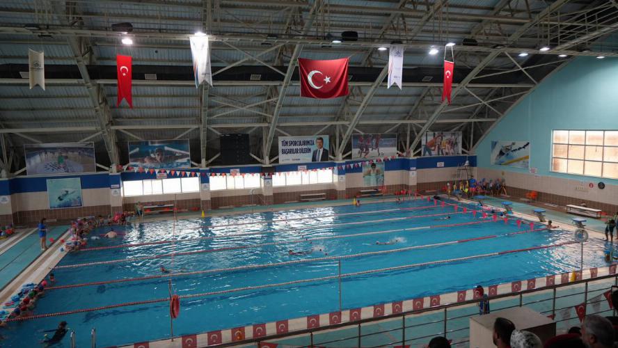 Adıyaman Belediyemiz Yüzme Kurslarına rekor katılım