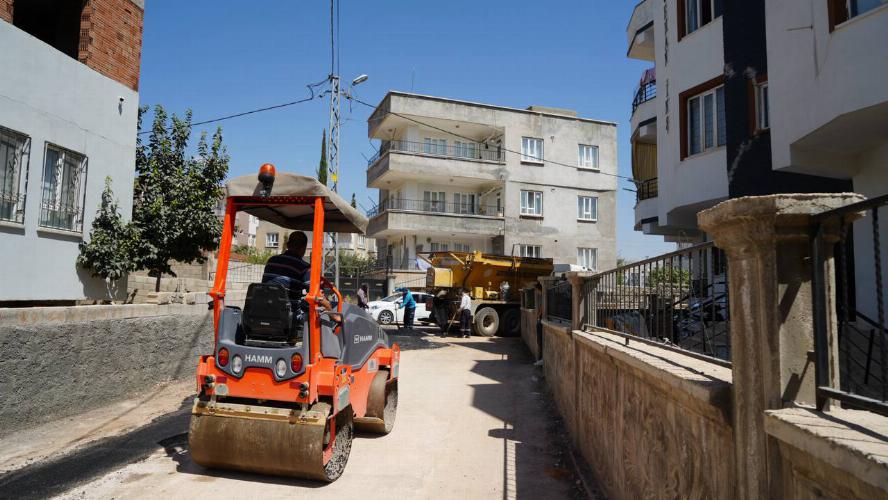 Fatih ve Yeni Sanayi Mahallelerinde asfalt yama çalışmaları devam ediyor   