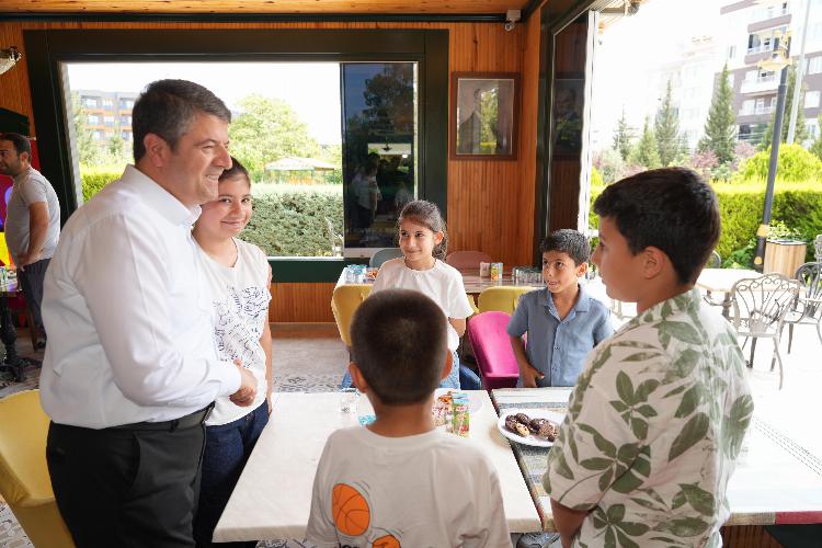Başkanımız Abdurrahman Tutdere vatandaşlarla bayramlaştı