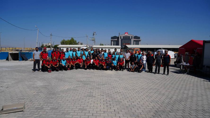 Adıyaman Belediyemizden Gerçeği Aratmayan Deprem Tatbikatı