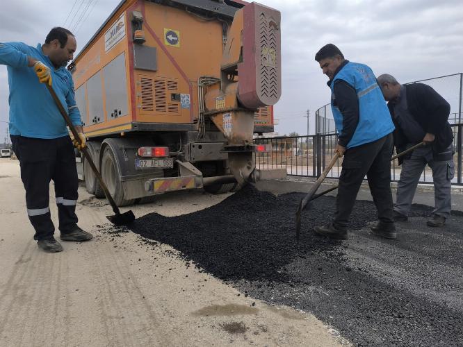 Barbaros Hayrettin ve Siteler Mahallelerinde asfalt çalışmaları sürüyor