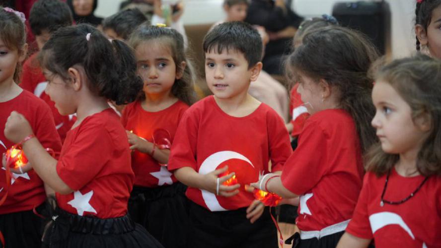 Belediyemizin kreşlerinde miniklerden anlamlı Cumhuriyet Bayramı kutlaması   
