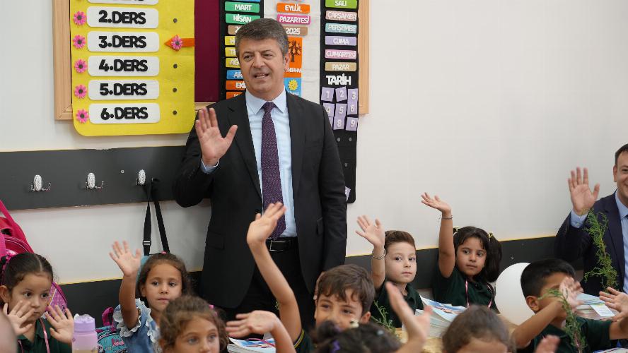 Adıyaman Belediyemizden Eğitime kapsamlı destek
