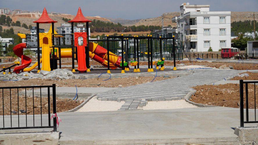 Başkanımız Tutdere yapımı devam eden parkları inceledi