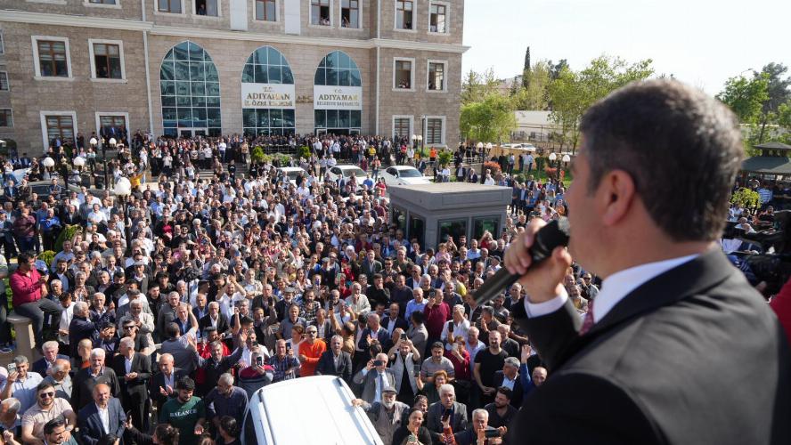 Adıyaman Belediyesi’nde Devir Teslim Töreni Gerçekleştirildi