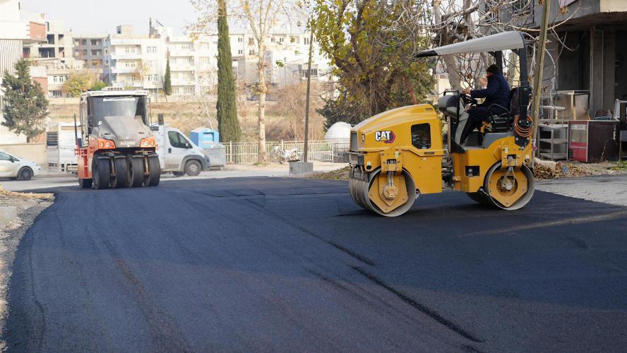 Sümerevler’de altyapı tamamlandı, asfalt serimi devam ediyor   
