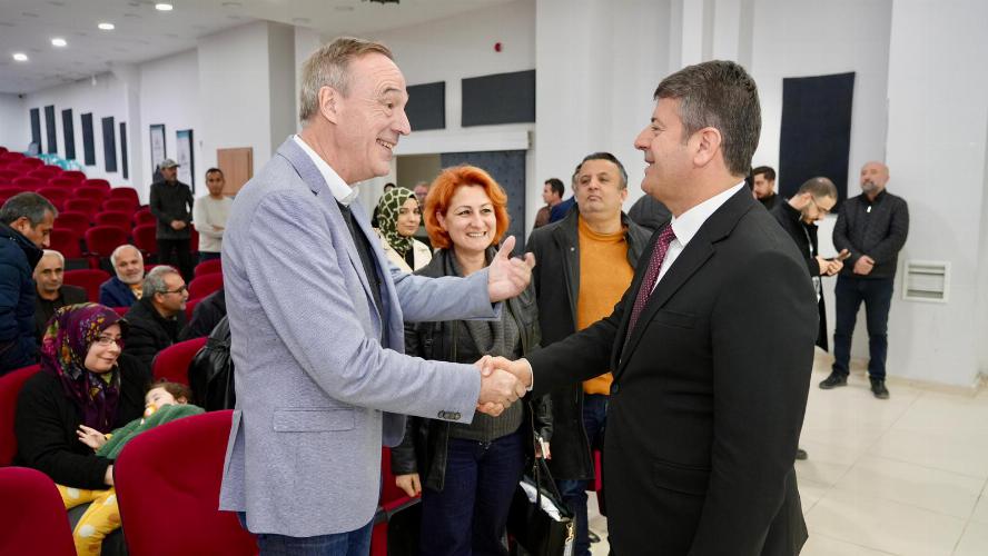 Adıyaman Belediyemiz öncülüğünde Rotary’den görme engellilere beyaz baston desteği   