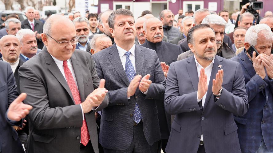 Başkanımız Tutdere’nin girişimleriyle kente 3’üncü kütüphane kazandırıldı   