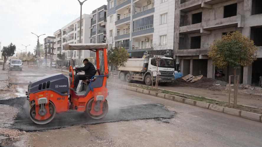 Adıyaman Belediyemiz Fen İşleri ekiplerinden yoğun mesai   