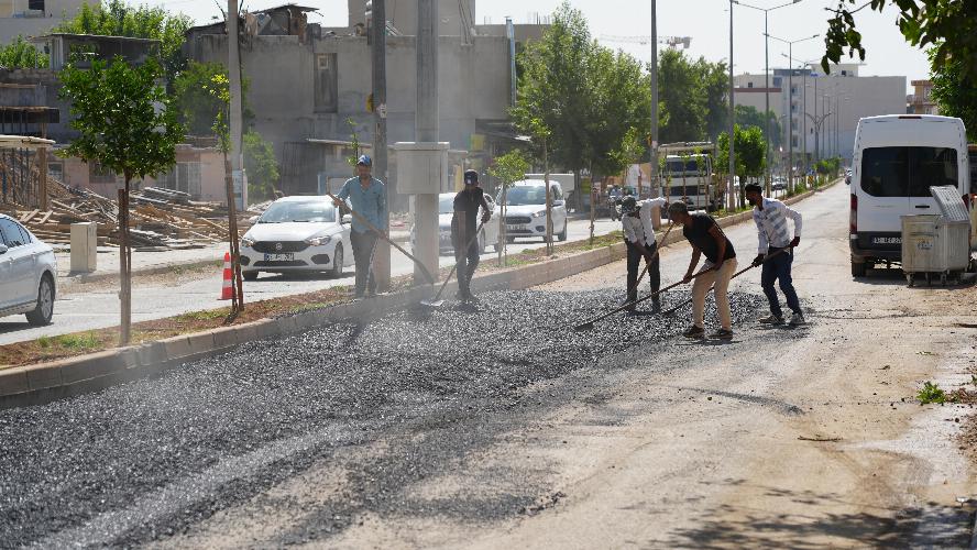 Adıyaman Belediyemiz Karapınar Caddesi’nde asfalt serimine başladı