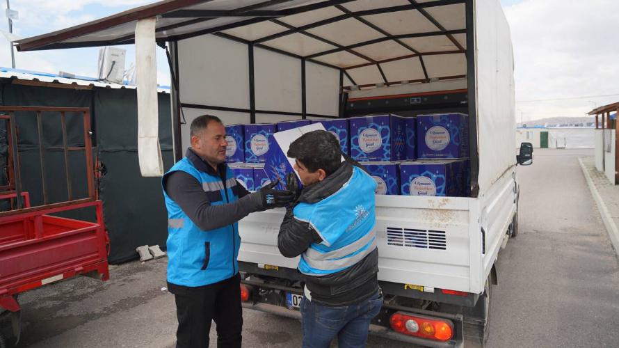 Başkanımız Tutdere’den Ramazan’da 25 Bin Aileye Destek