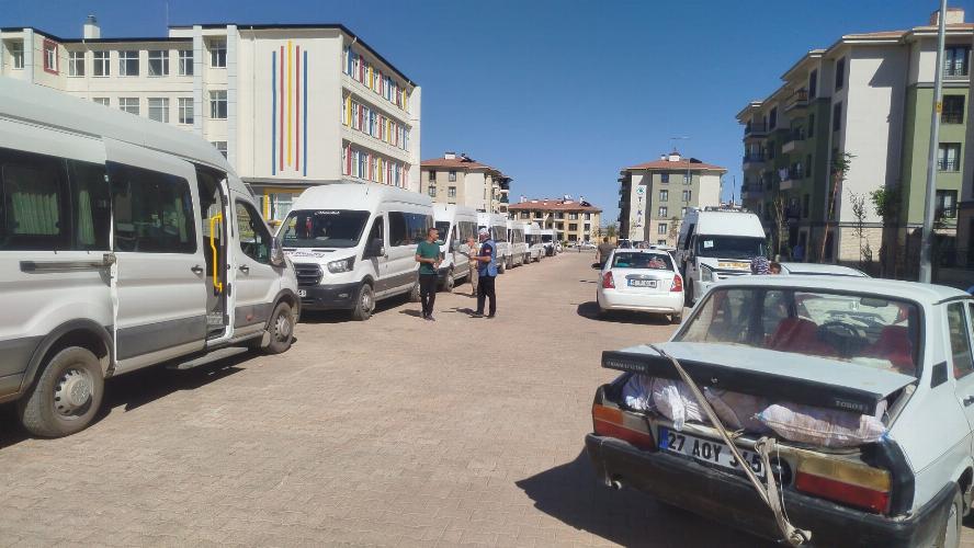 Öğrenci servislerine sıkı denetim