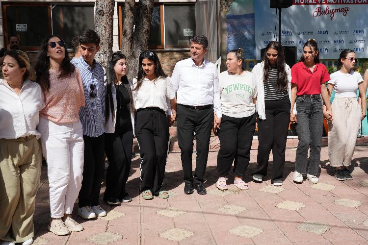 Adıyaman Belediyemizden YKS Adaylarına Moral ve Motivasyon Pikniği