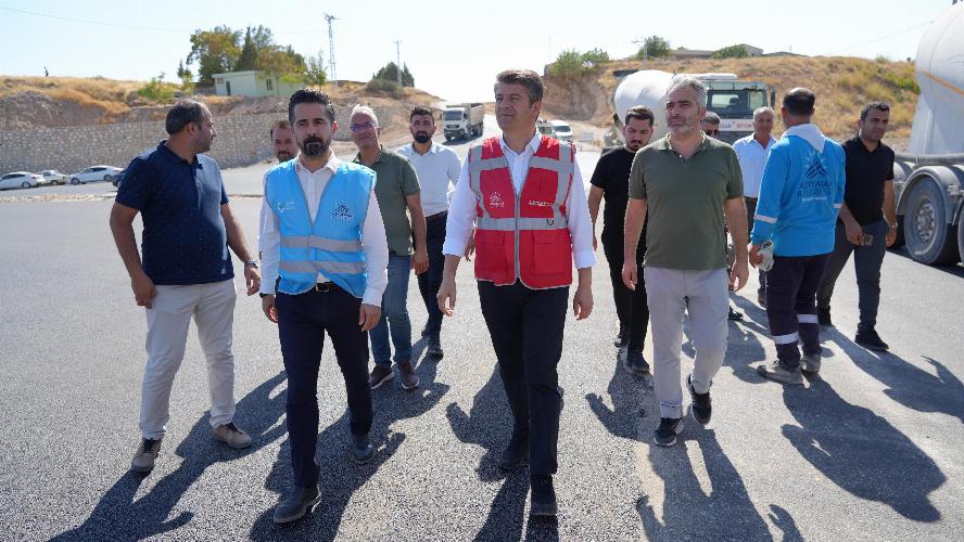 Mersin Caddesi trafiğe açıldı