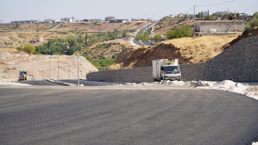 Mersin Caddesi trafiğe açıldı