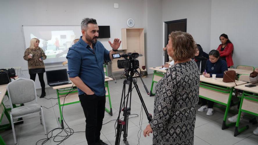 Adıyaman Belediyemizin ‘04.17 Belgesel Film Atölyesi’nde kamera eğitimleri başladı