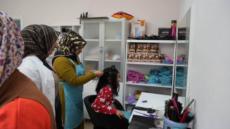 Adıyamanlı kadınlar ADIMEK’le kendi işlerinin patronu oluyor   